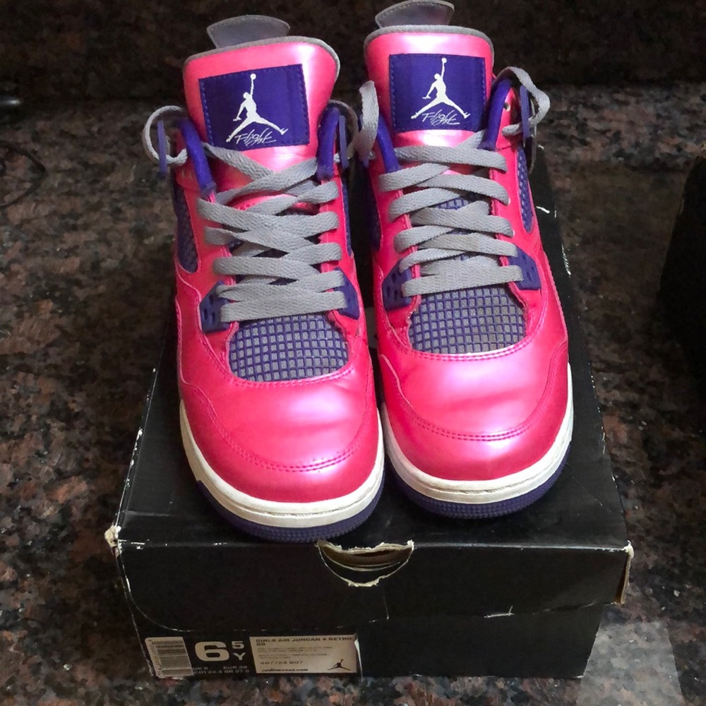 Used Jordan 4 Retro GS Pink Foil